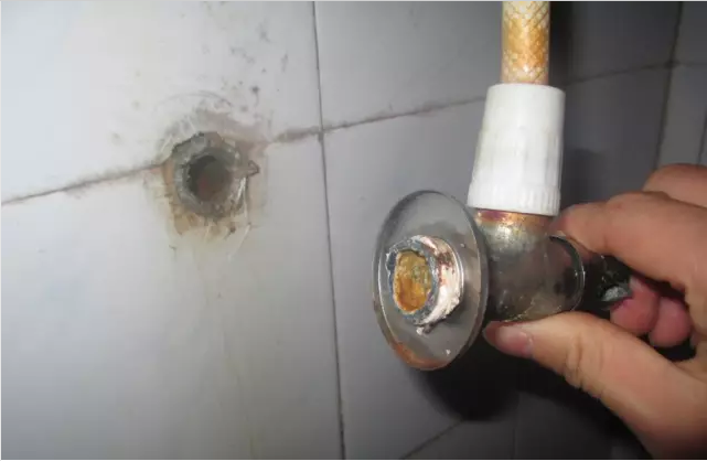 空氣能地暖采暖腐蝕問題如何解決，咨詢華源科技0311-83018797